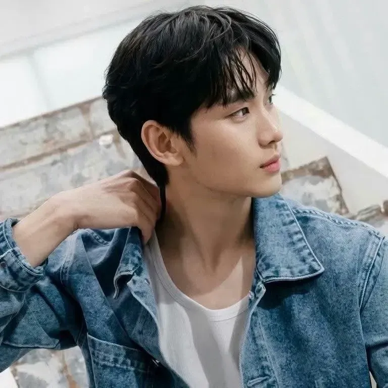 김수현 팬이 찍은 순간