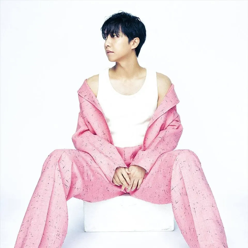 Cuplikan di balik layar dari Lee Seunggi