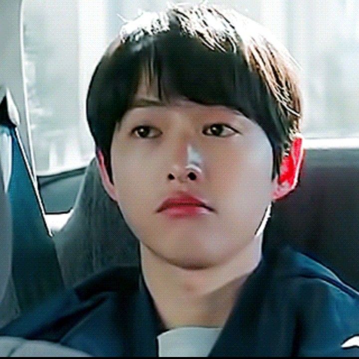 Behind-the-scenes cut of Song Joongki