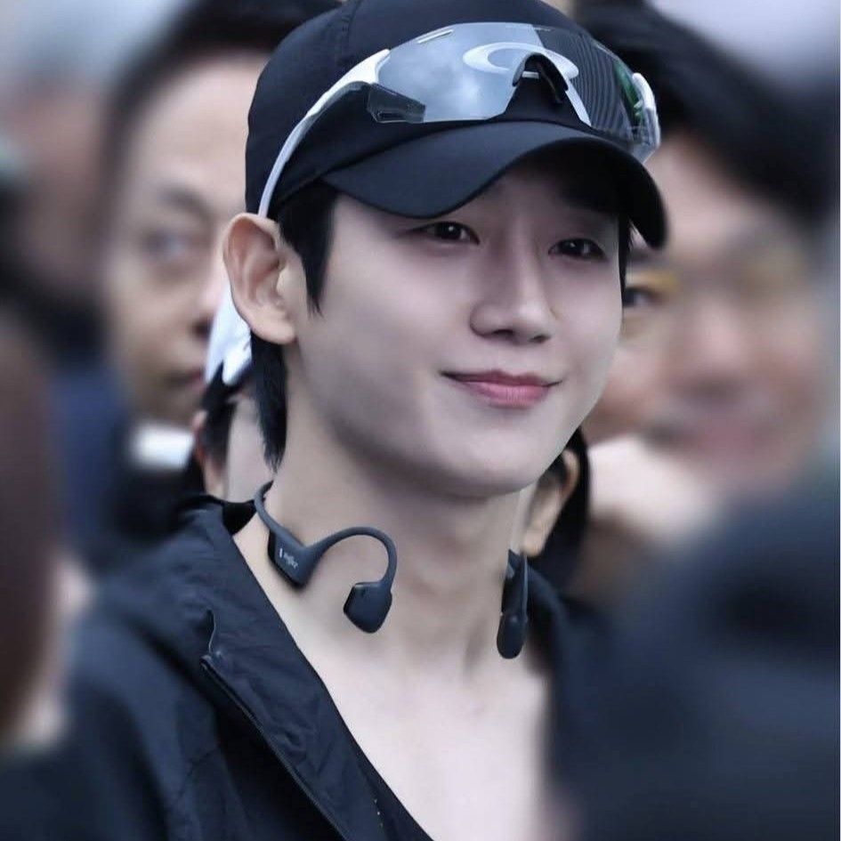 Foto kegiatan terbaru dari Jung Haein