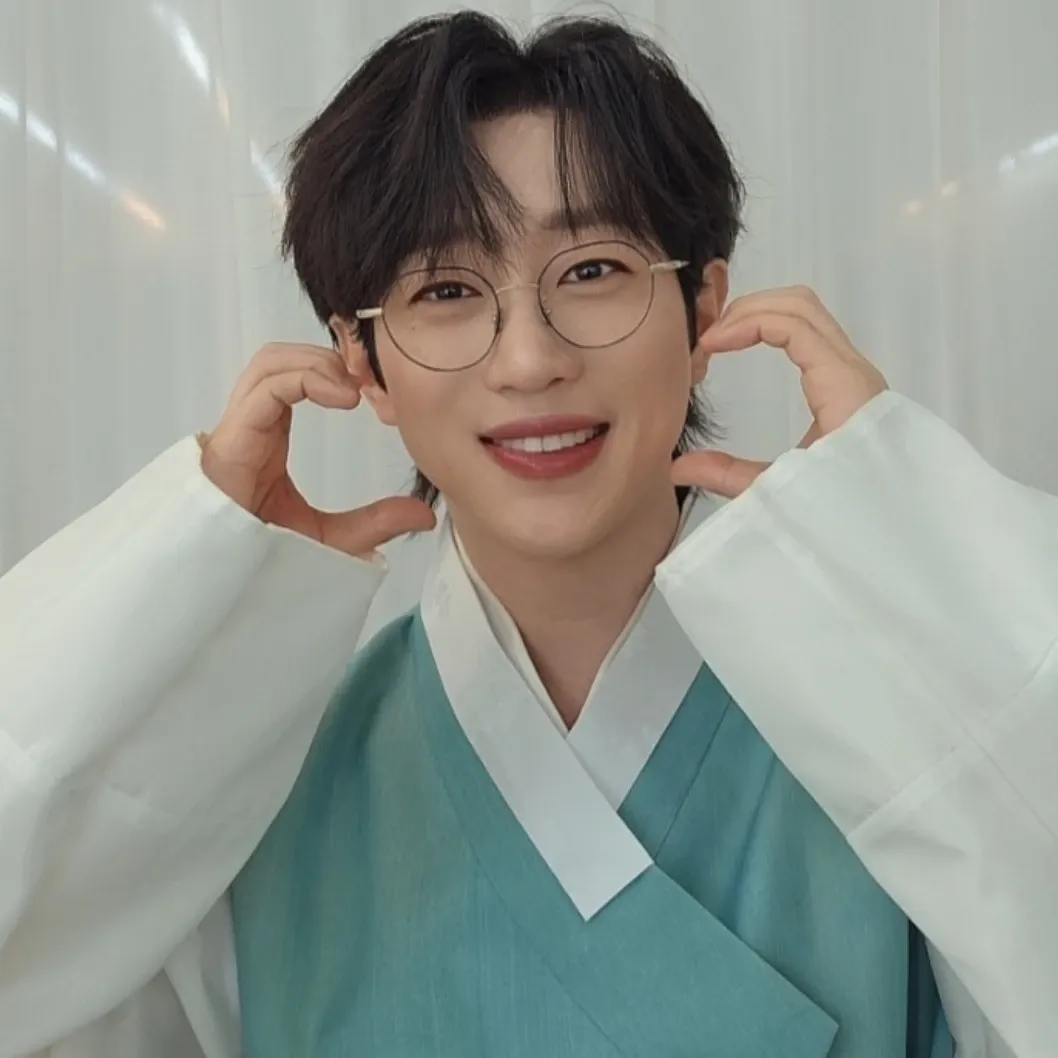 안성훈 최근 활동샷