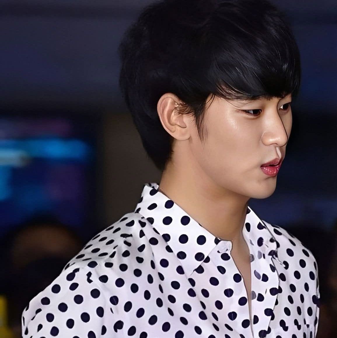 金秀賢的最新照片