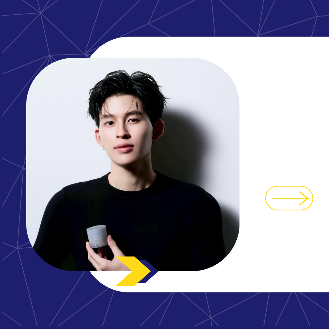 A moment captured by a fan of Pond Naravit Lertratkosum