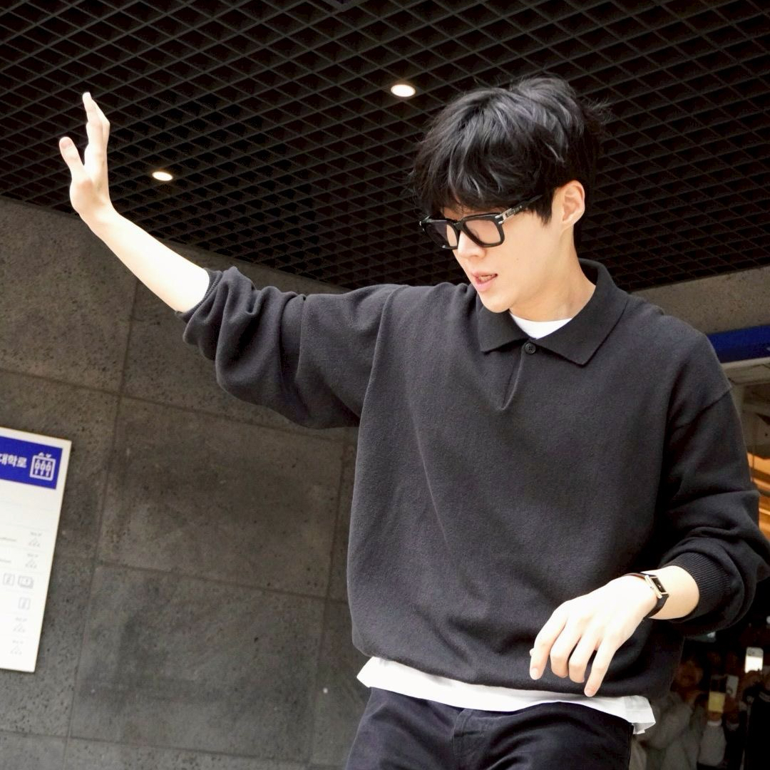 A moment captured by a fan of Kim Seonho