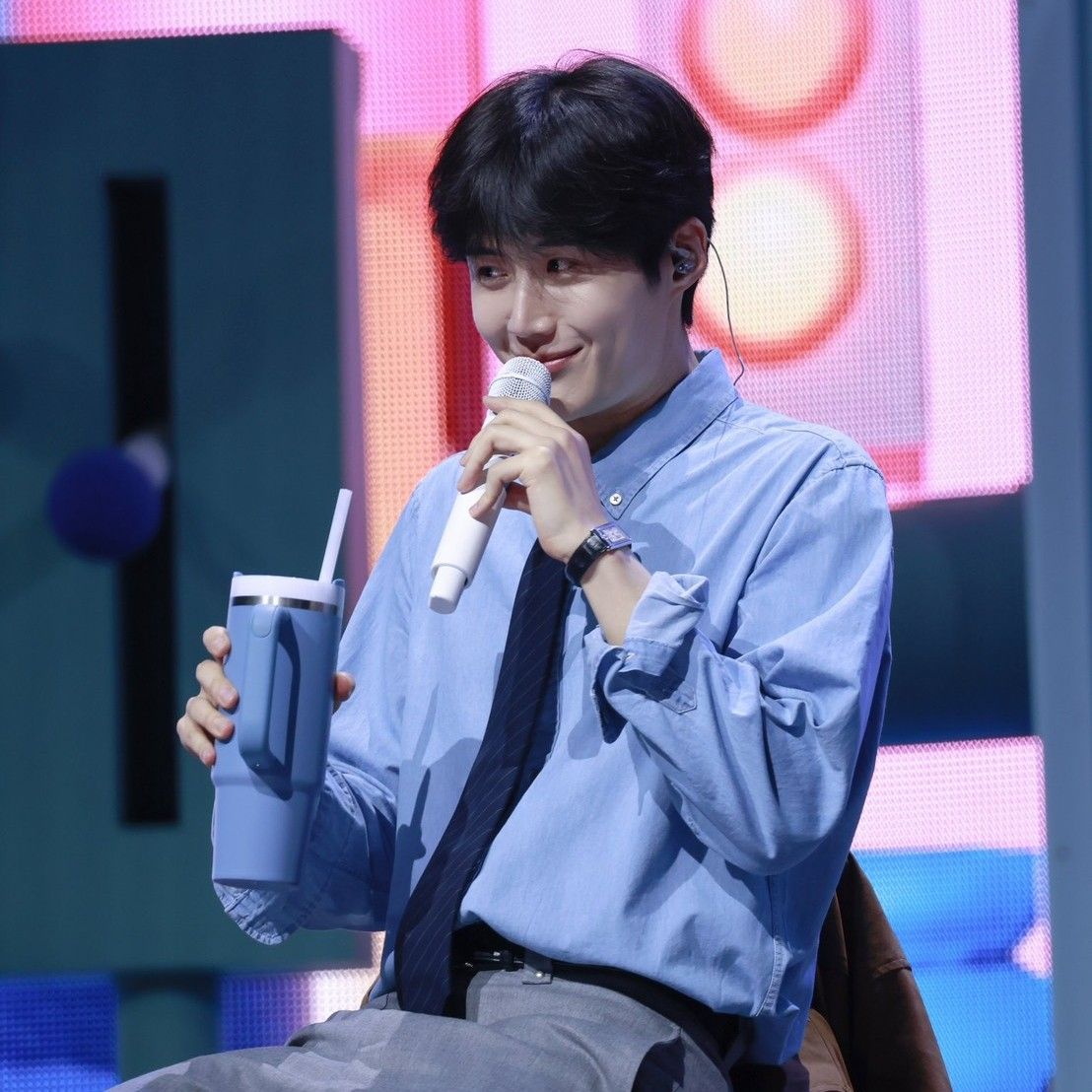 Recent activity shot of Kim Seonho