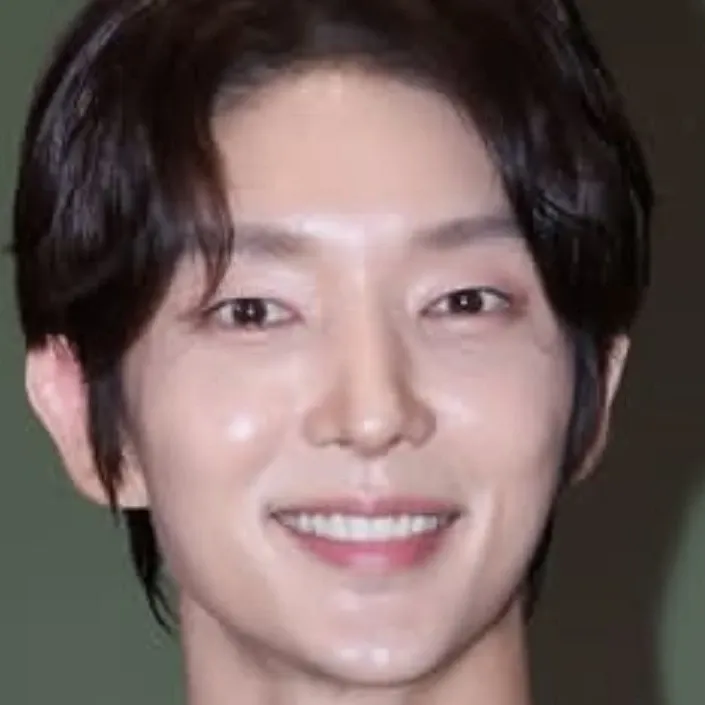 이준기 최근 활동샷
