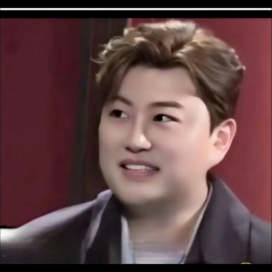 粉丝拍下的金浩中瞬间