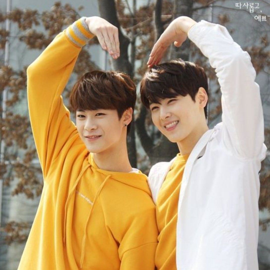 Latest photo of Cha Eunwoo