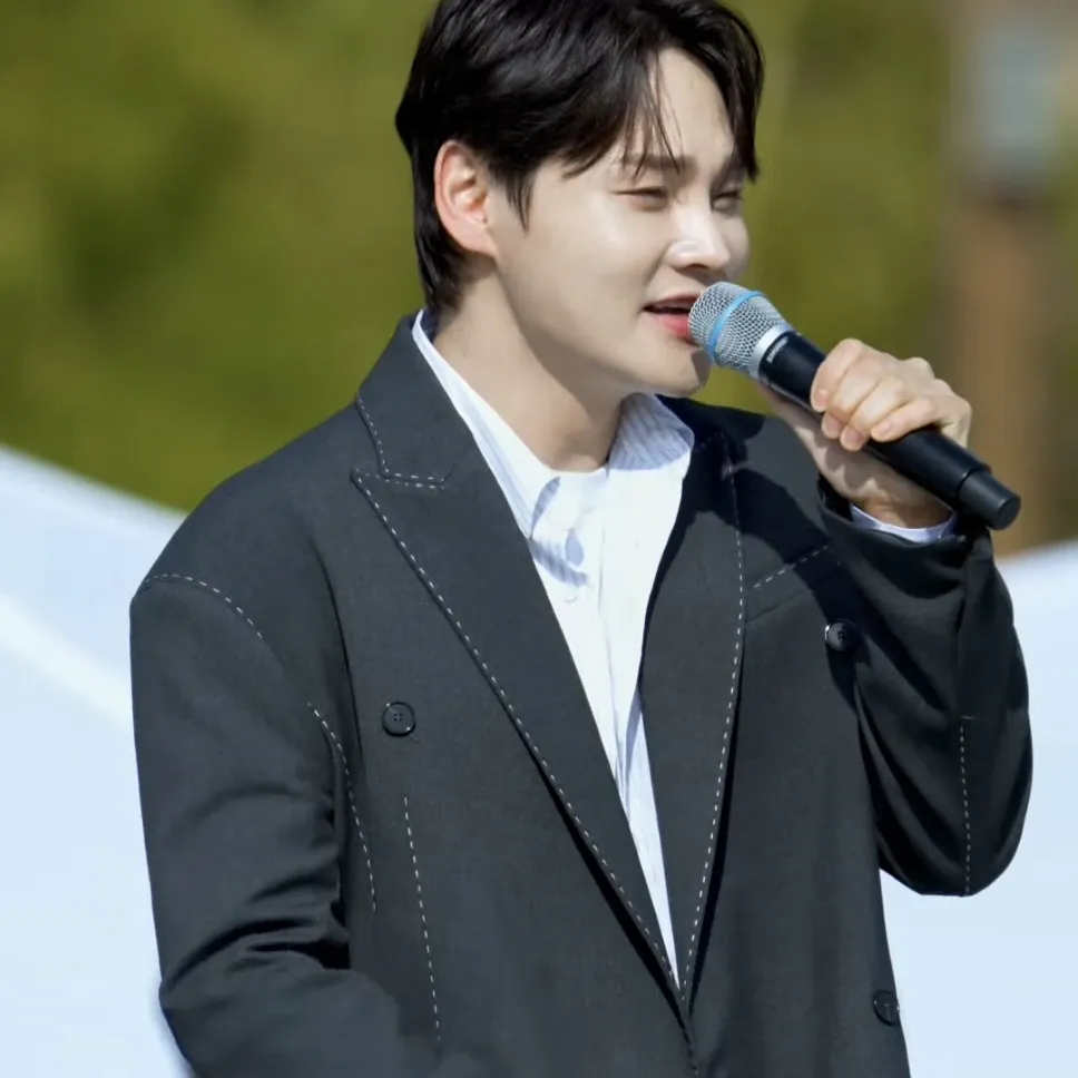 박서진 최근 활동샷