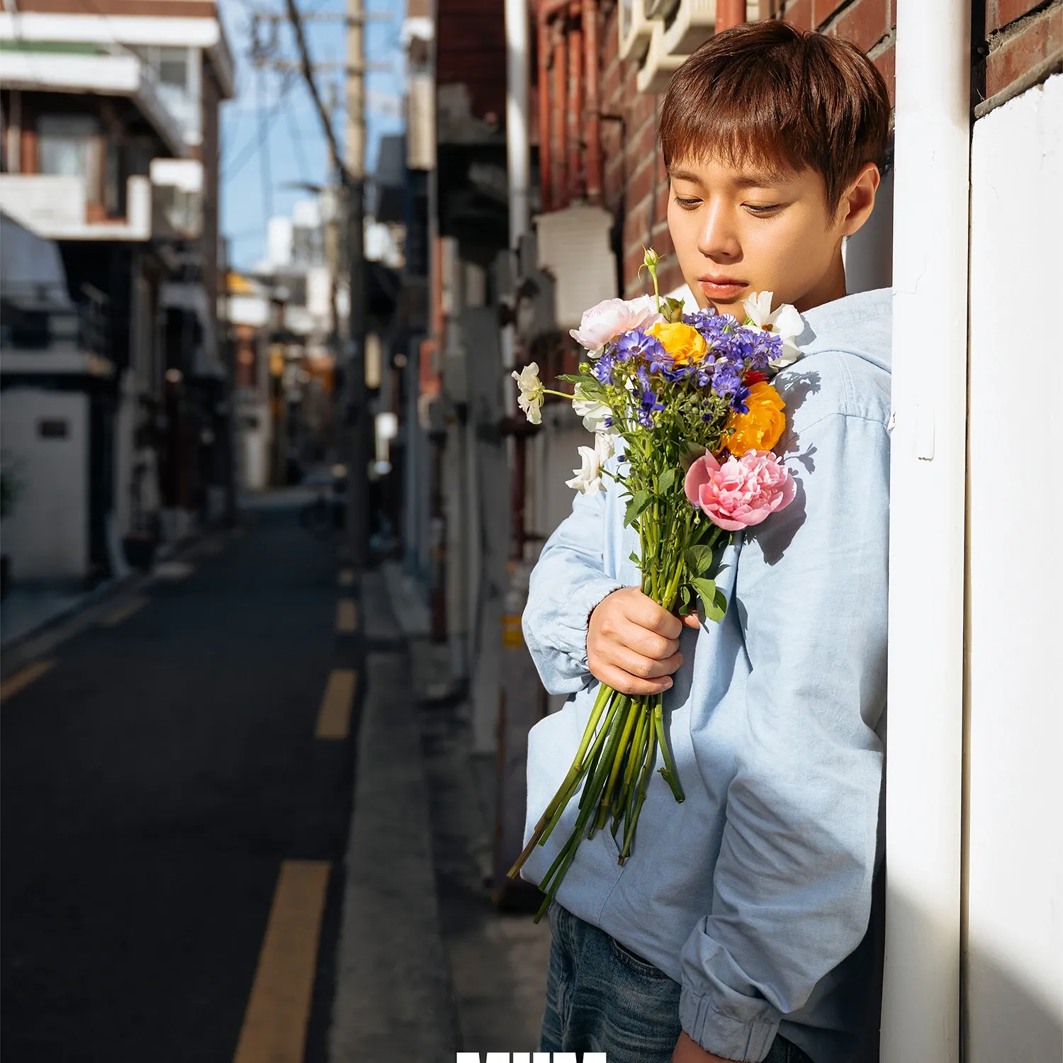 A moment captured by a fan of Park Jihoon