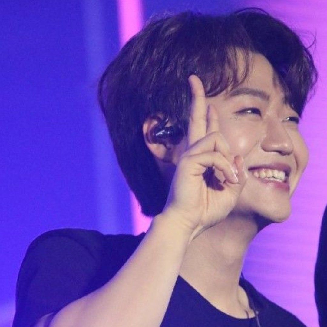 Behind-the-scenes cut of Min Soohyun