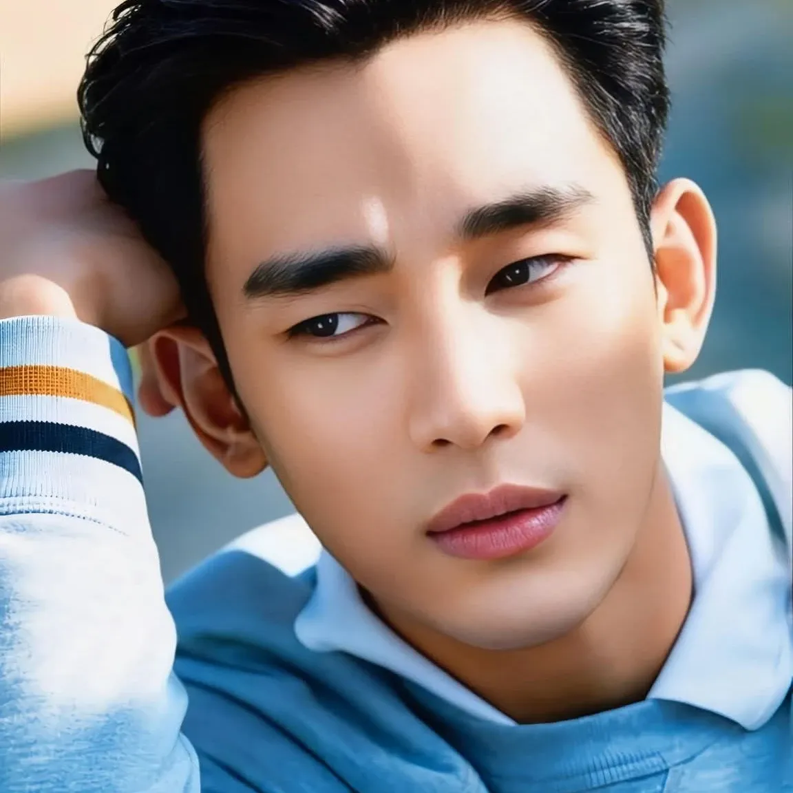 Recent activity shot of Kim Soohyun
