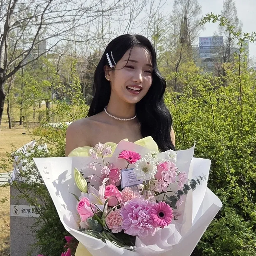 Recent activity shot of Kim Soyeon (2004)