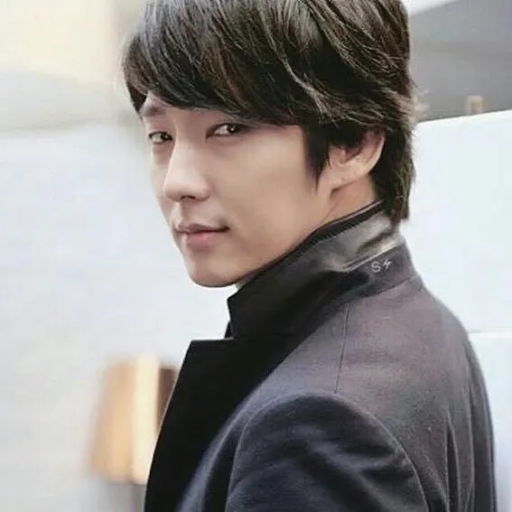 이준기 최근 활동샷