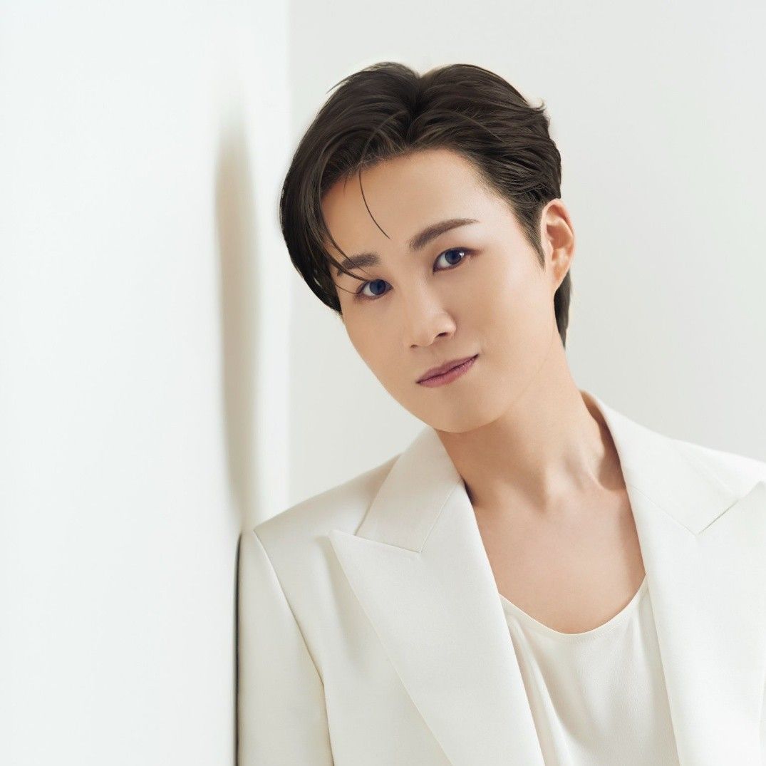 김희재의 비하인드 컷