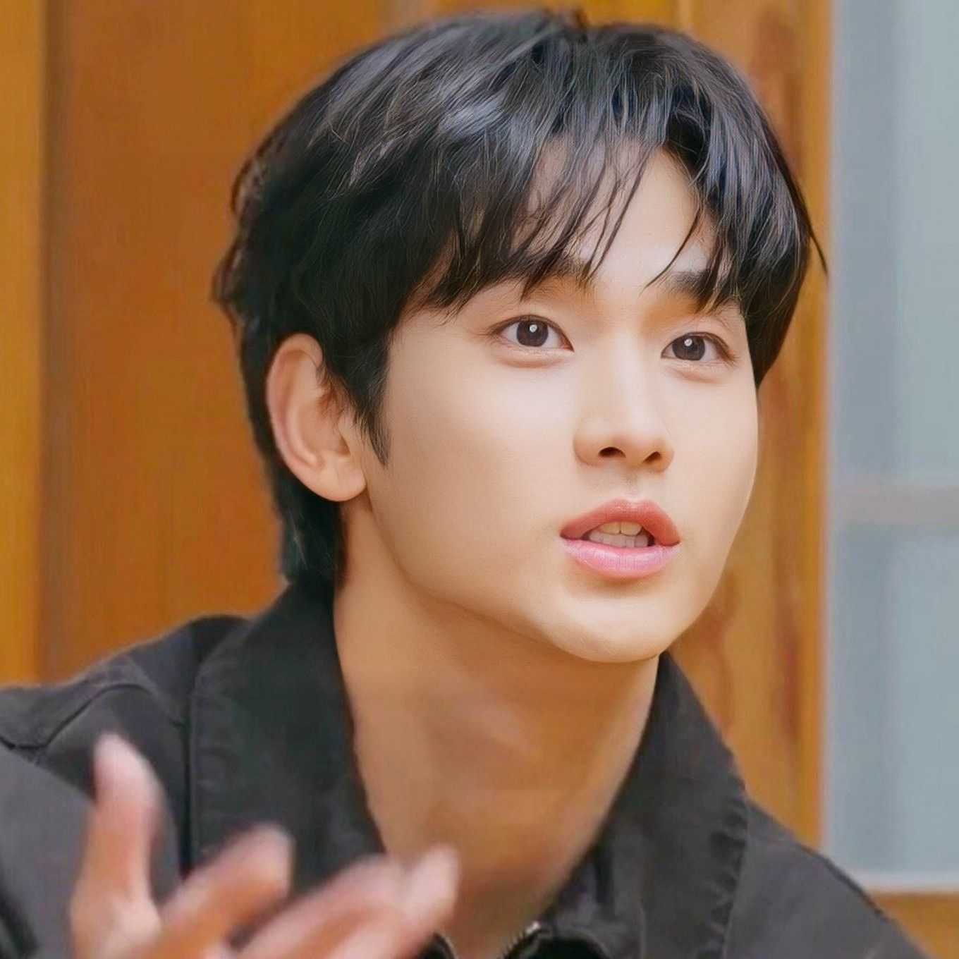 Recent activity shot of Kim Soohyun