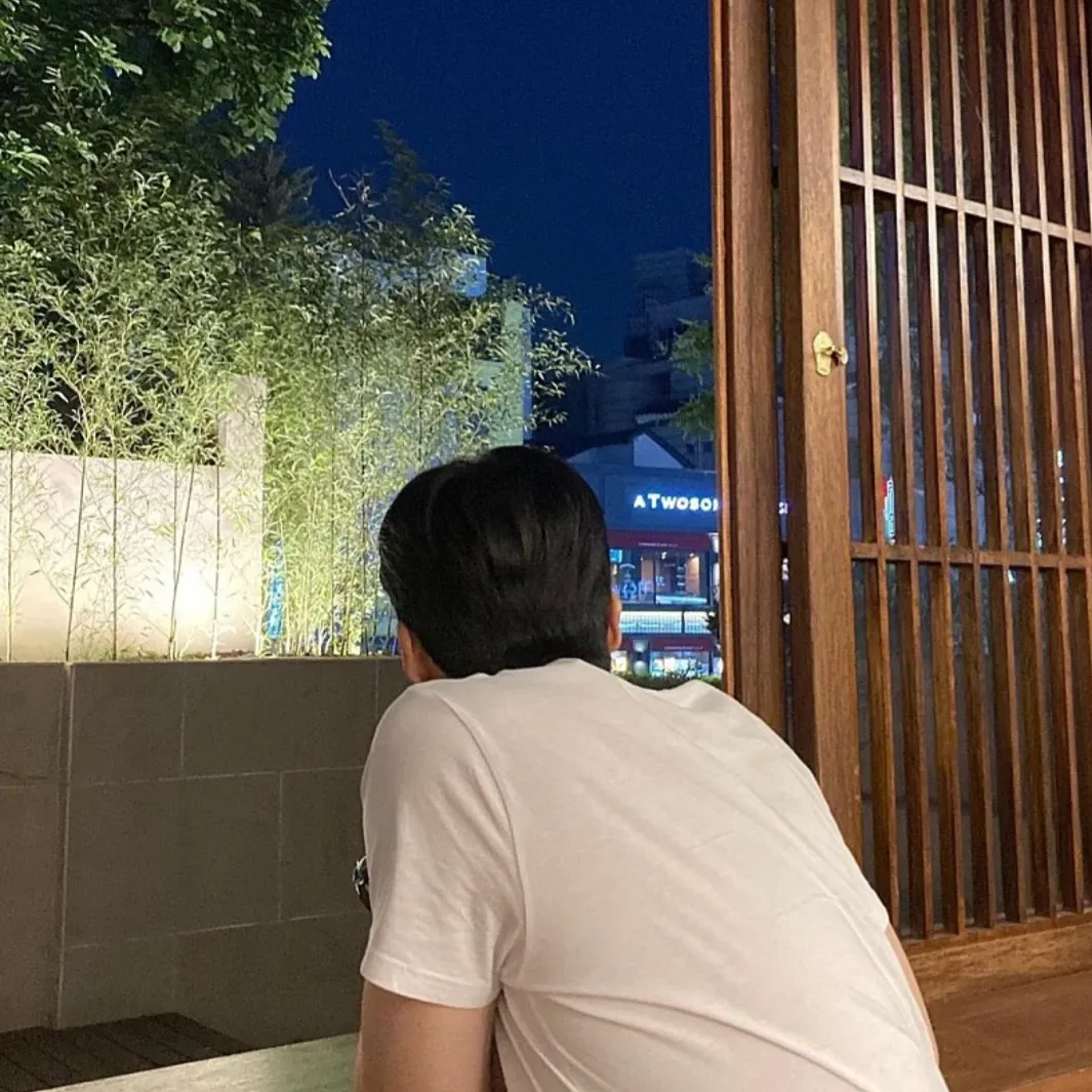 김선호의 최신 사진