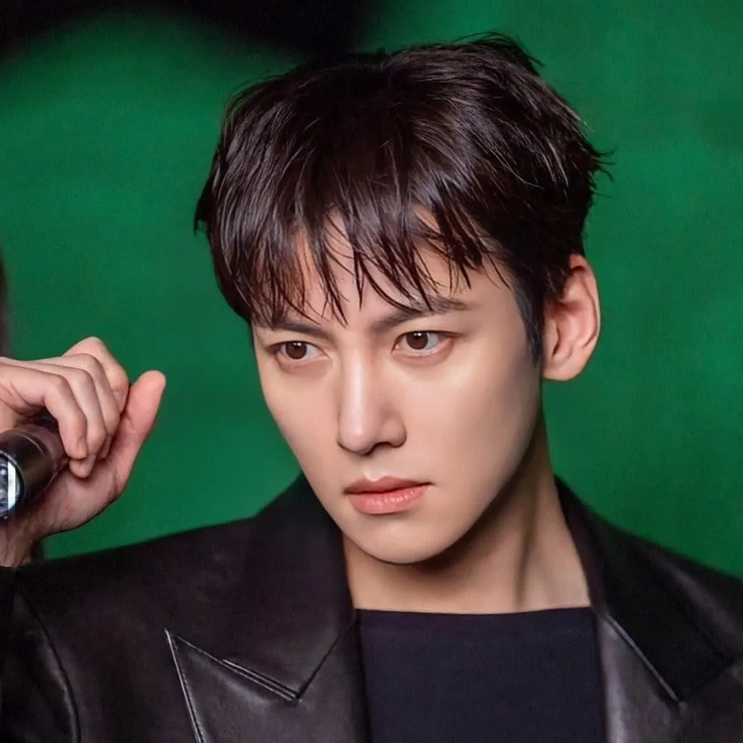 チ・チャンウクのビハインドカット