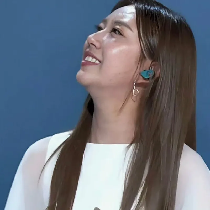Foto kegiatan terbaru dari Jeon Yujin