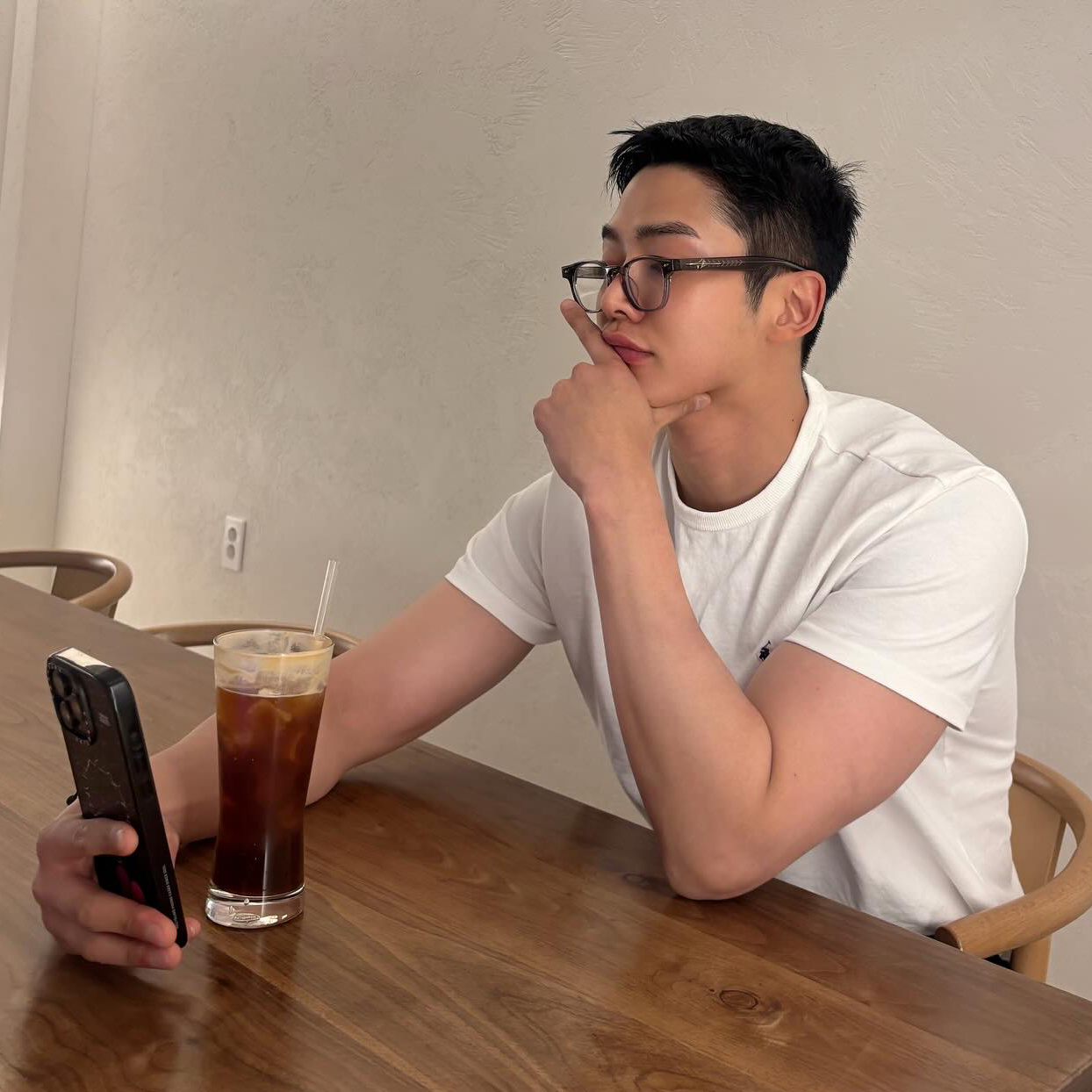 로운 최근 활동샷