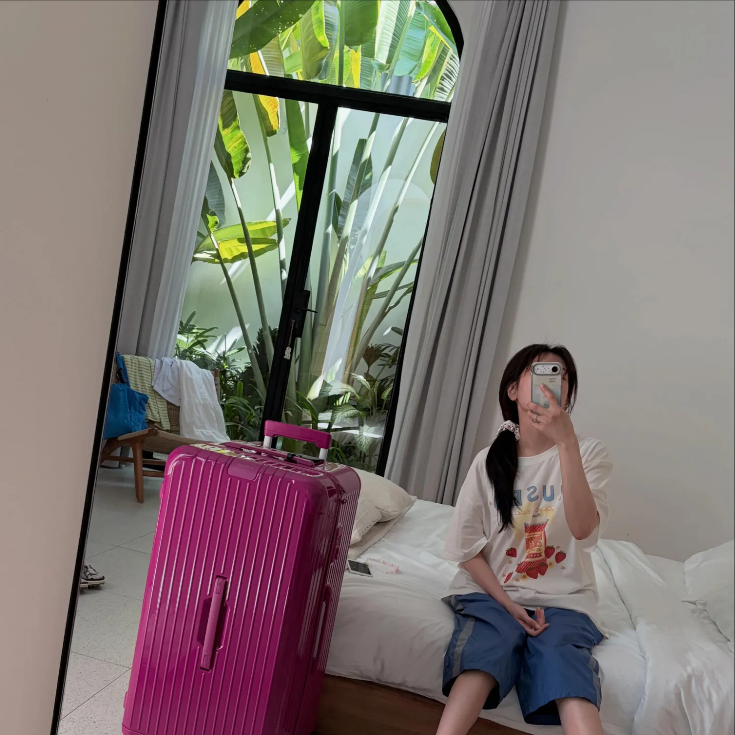 Behind-the-scenes cut of Jung Somin