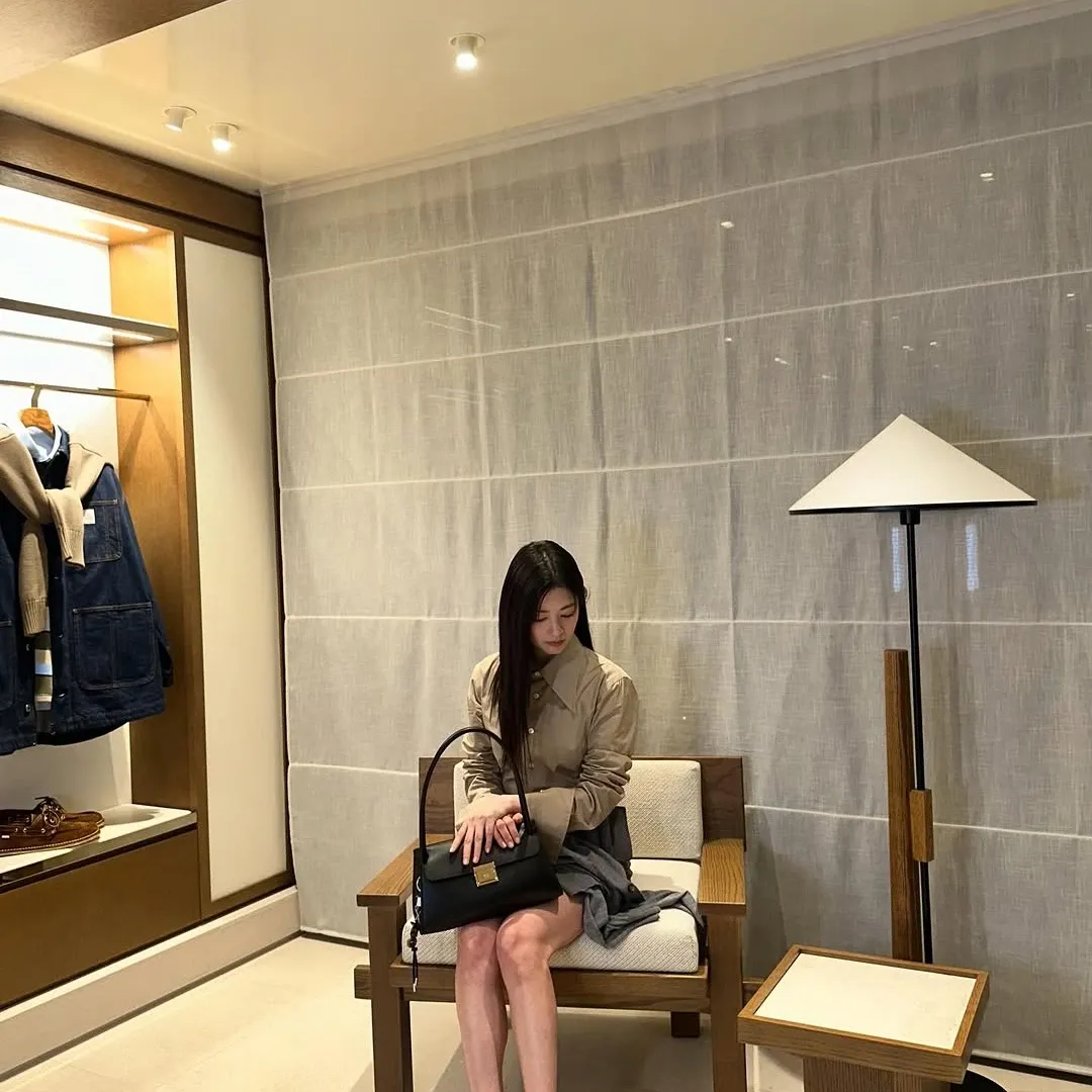 Behind-the-scenes cut of Jung Somin