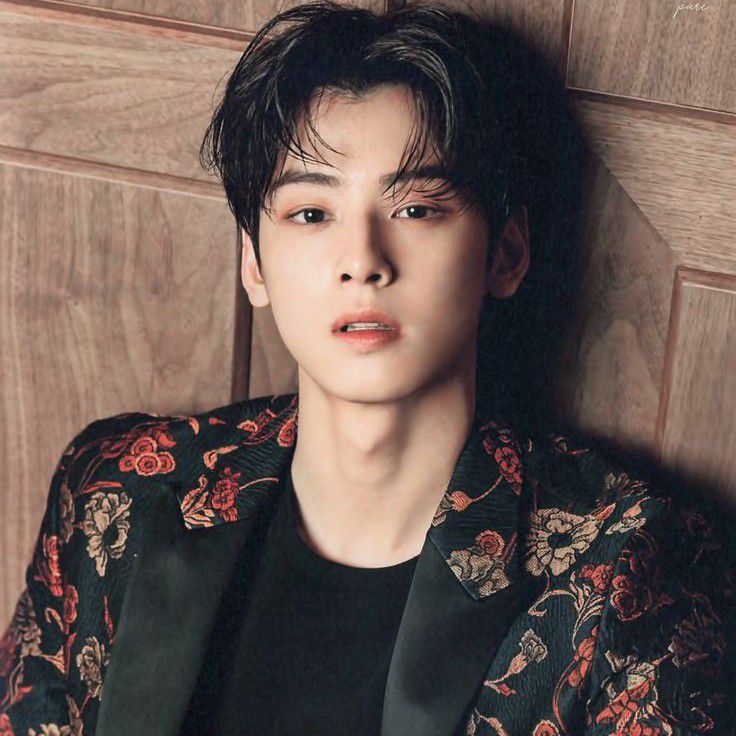 Cuplikan di balik layar dari Cha Eunwoo