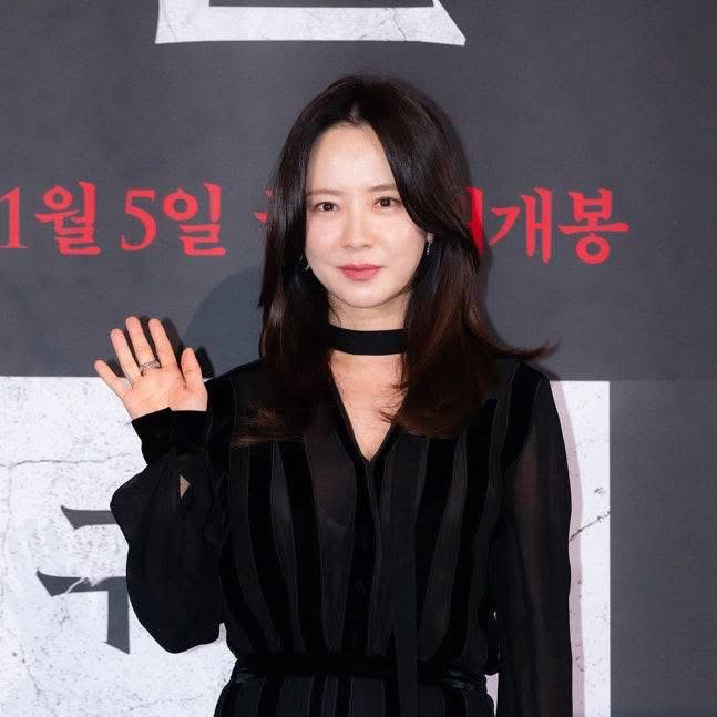 Recent activity shot of Song Jihyo