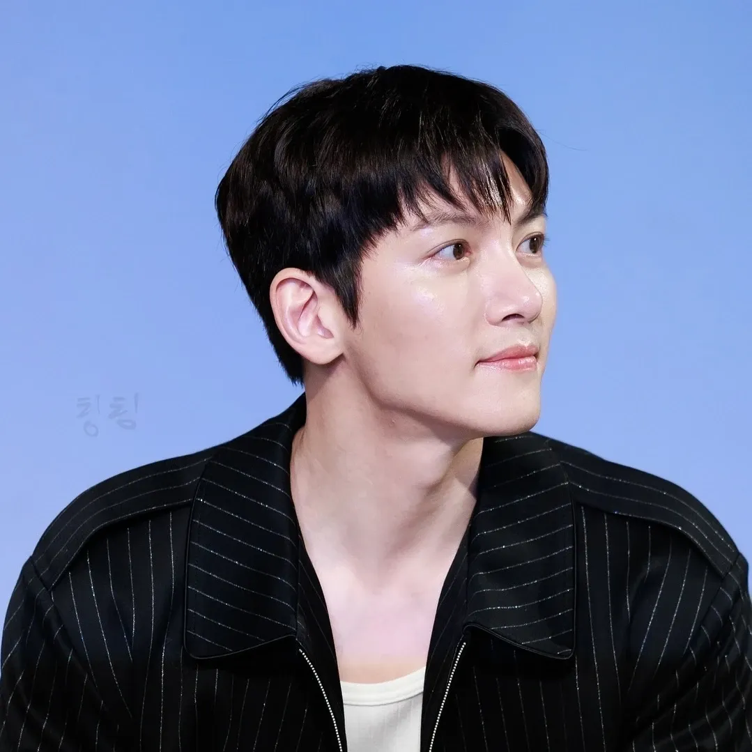 Recent activity shot of Ji Changwook