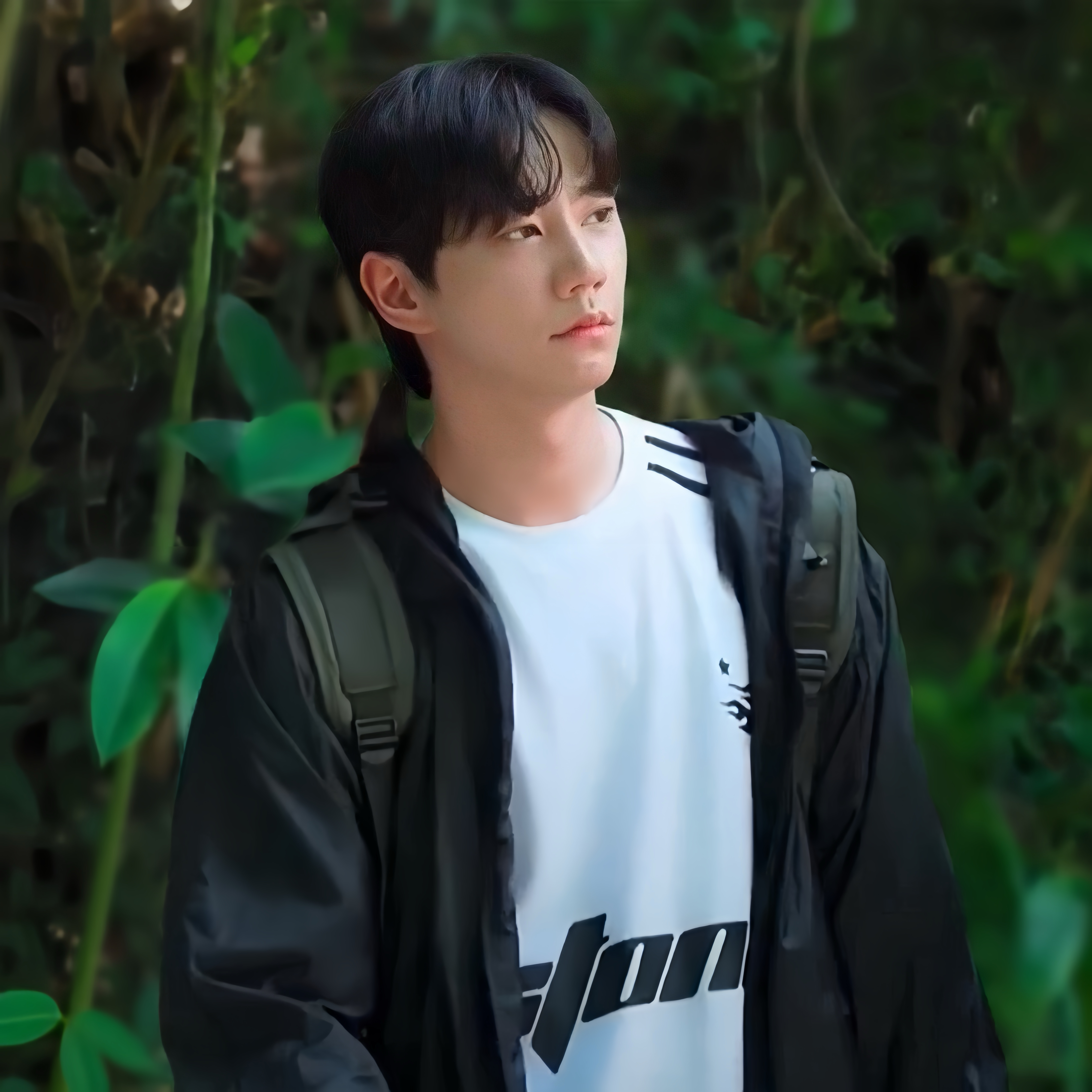 Latest photo of Lee Junyoung