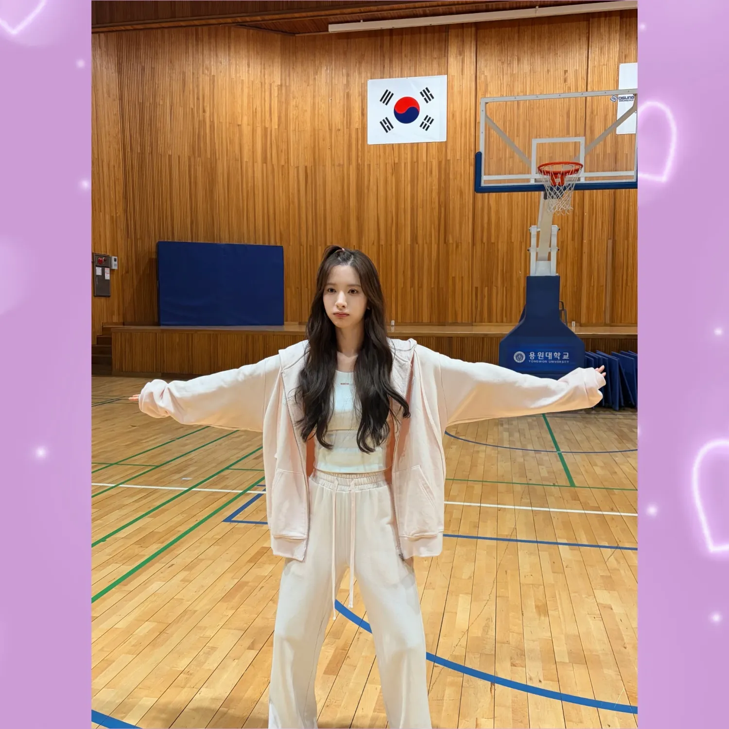 Latest photo of Bona