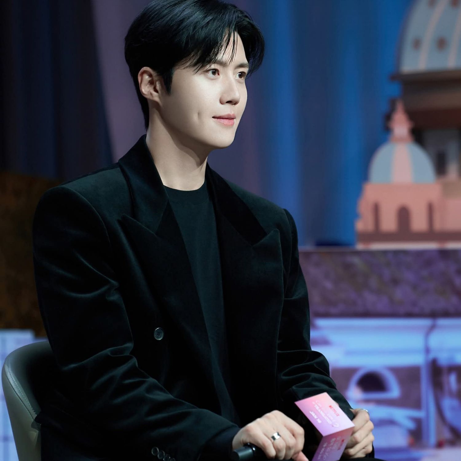 A moment captured by a fan of Kim Seonho