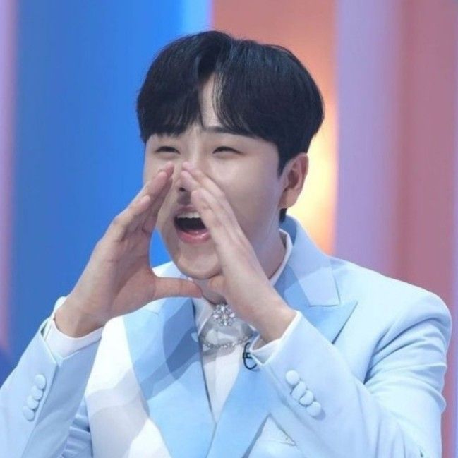 Behind-the-scenes cut of Song Minjun