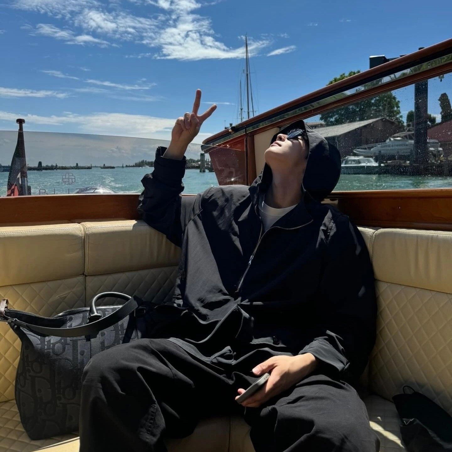 Recent activity shot of Cha Eunwoo