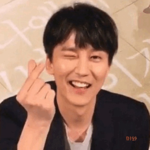 Behind-the-scenes cut of Kim Namgil