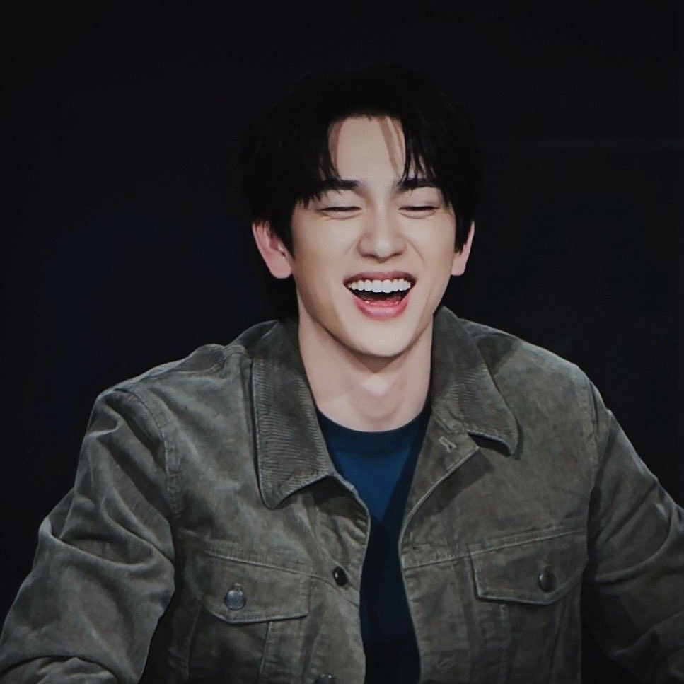 Foto terbaru dari Park Jinyoung