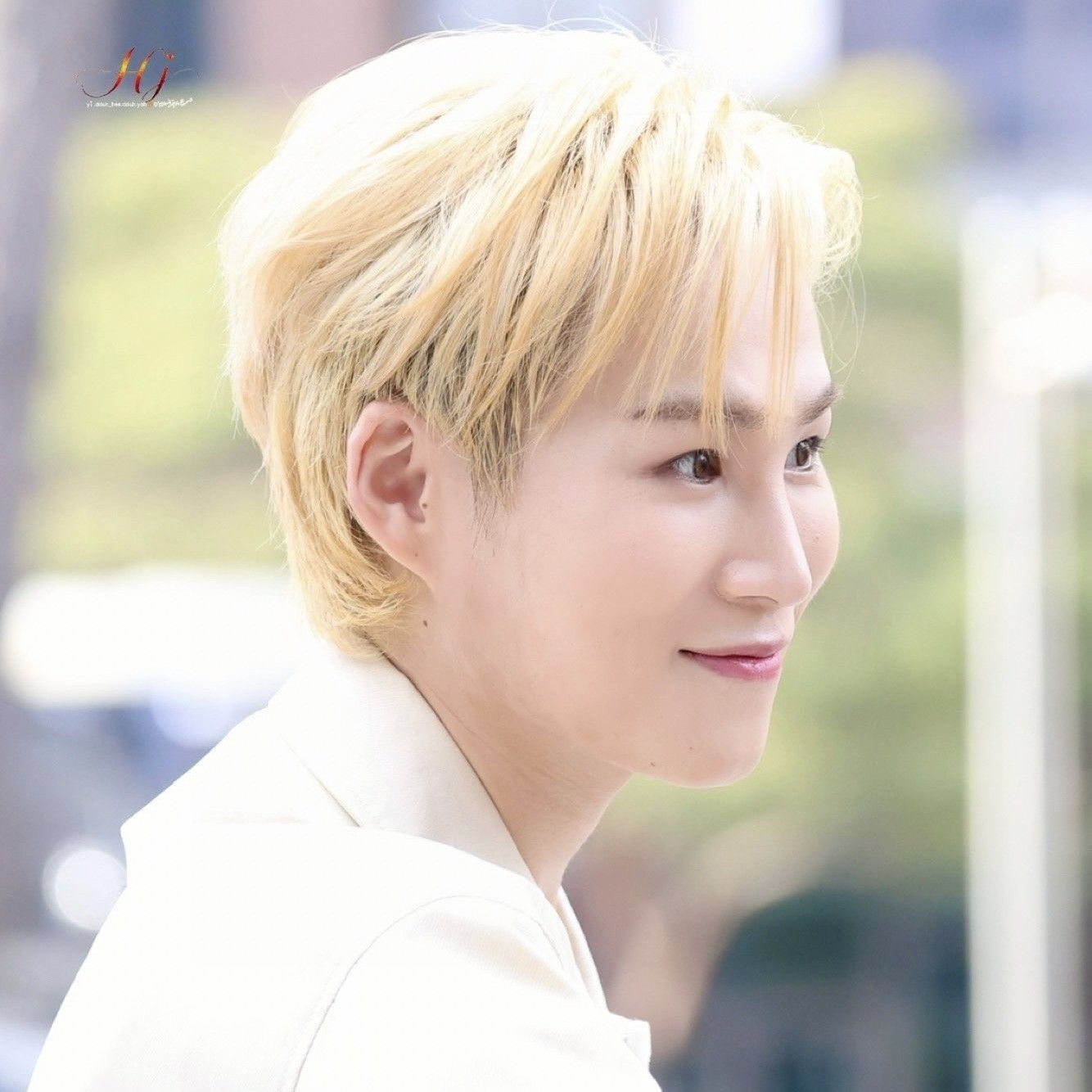 金熙栽的最新照片