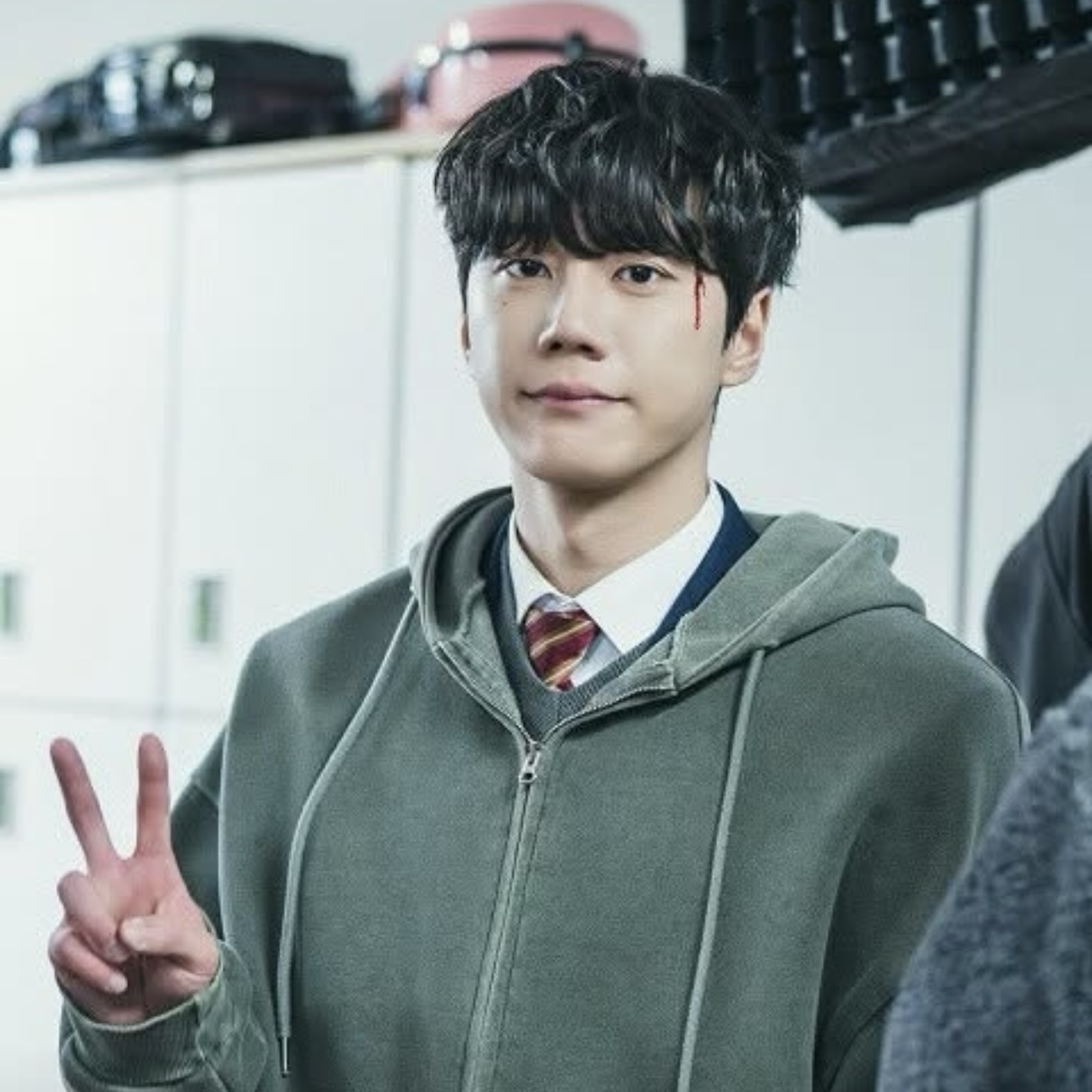 Recent activity shot of Lee Junyoung