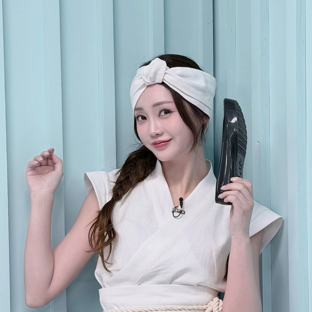 홍지윤의 최신 사진