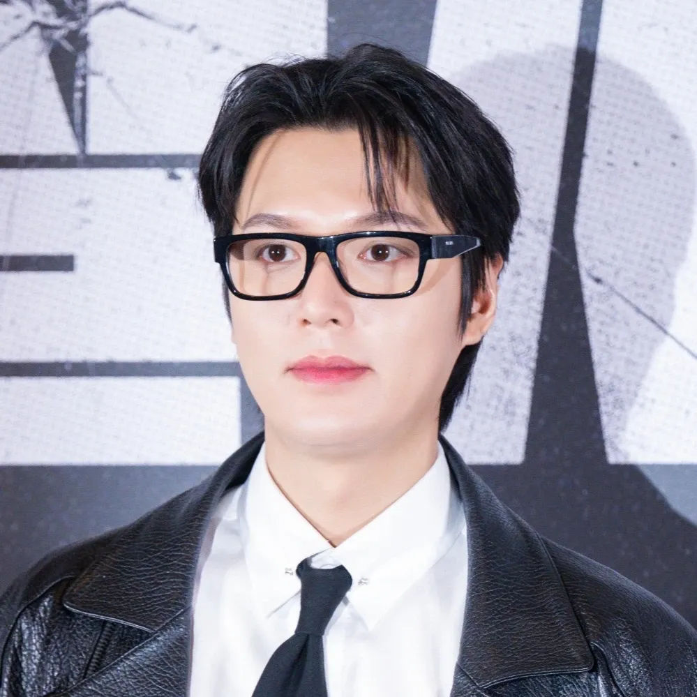 Behind-the-scenes cut of Lee Minho