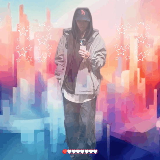 A moment captured by a fan of Lee Joongi