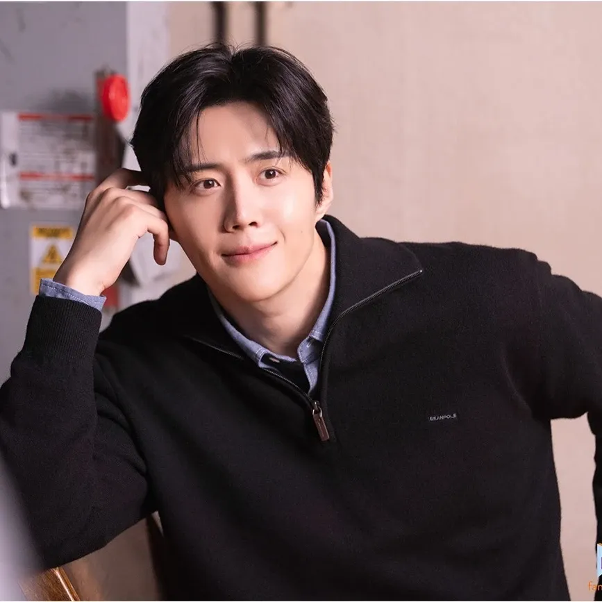 Foto kegiatan terbaru dari Kim Seonho