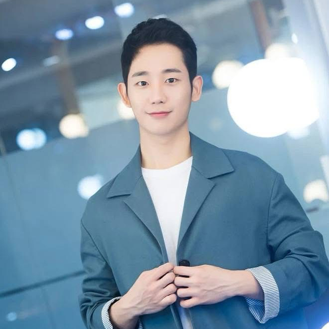 정해인 최근 활동샷