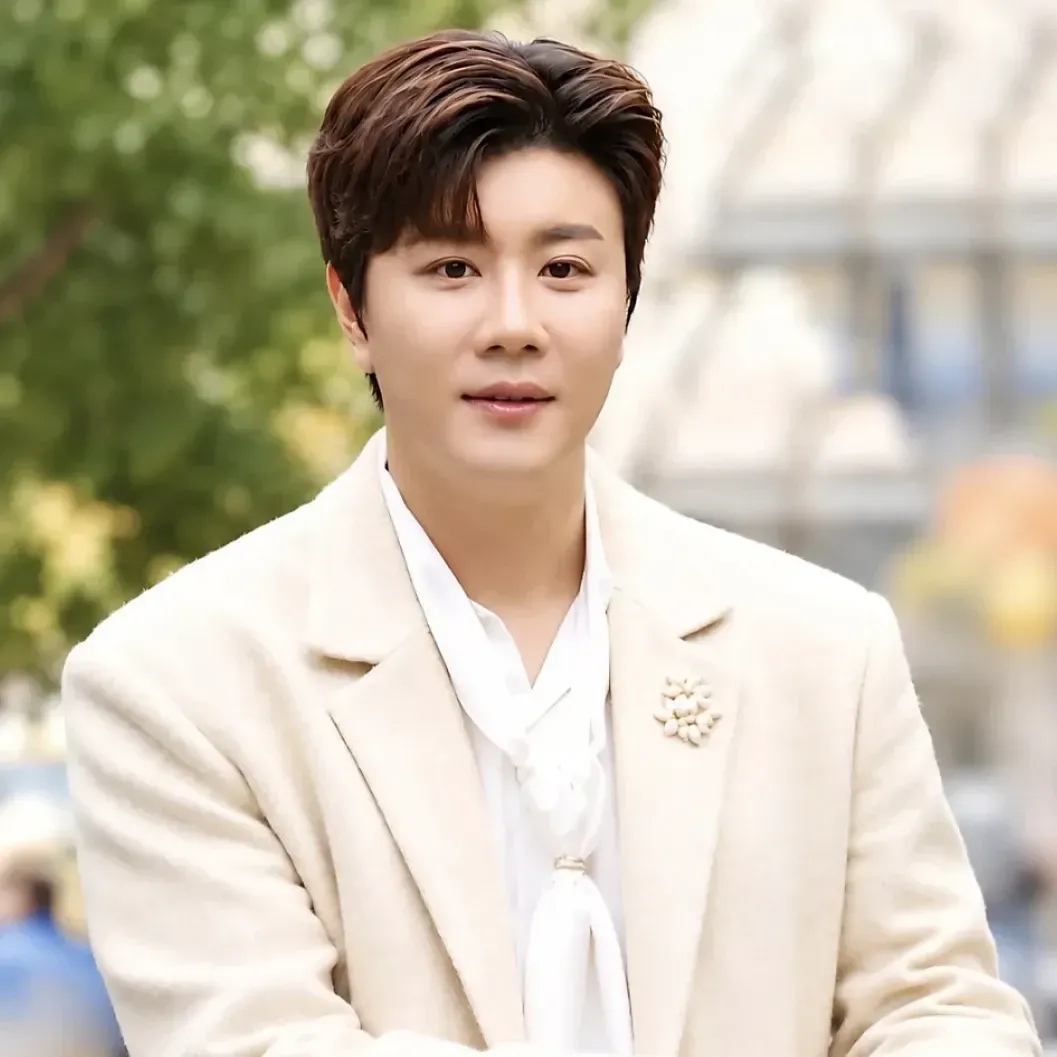 Latest photo of Jin Haesung
