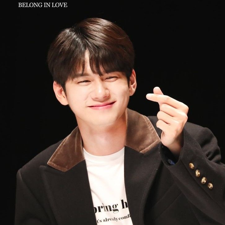 邕圣祐的最新照片