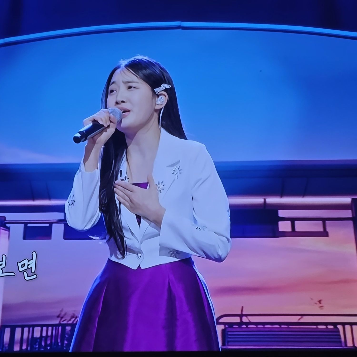 Recent activity shot of Kim Taeyeon