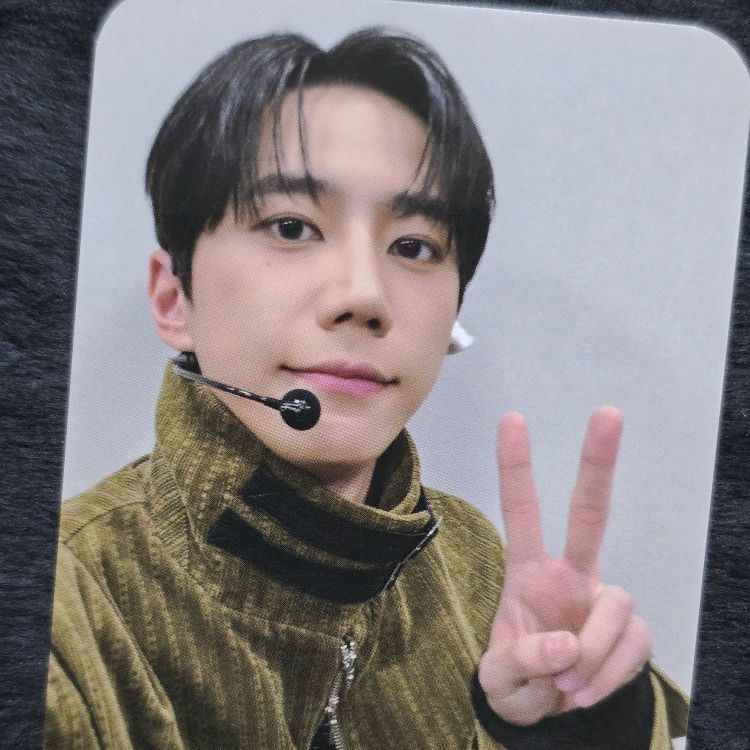 Recent activity shot of Lee Junyoung