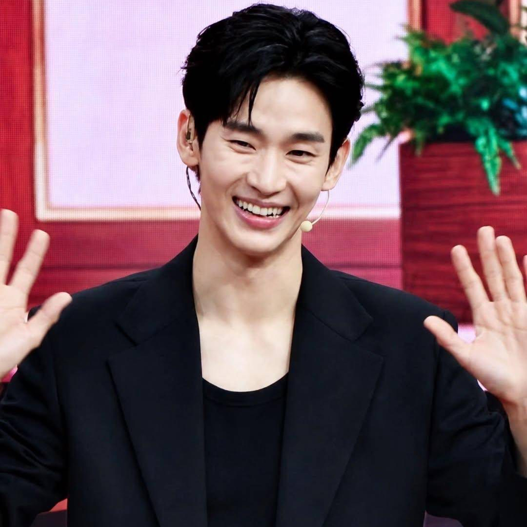 Recent activity shot of Kim Soohyun