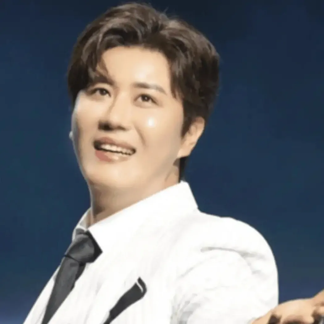 진해성 최근 활동샷