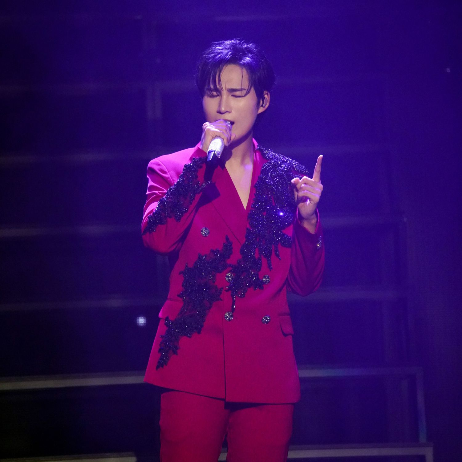 粉絲拍下的金熙栽瞬間